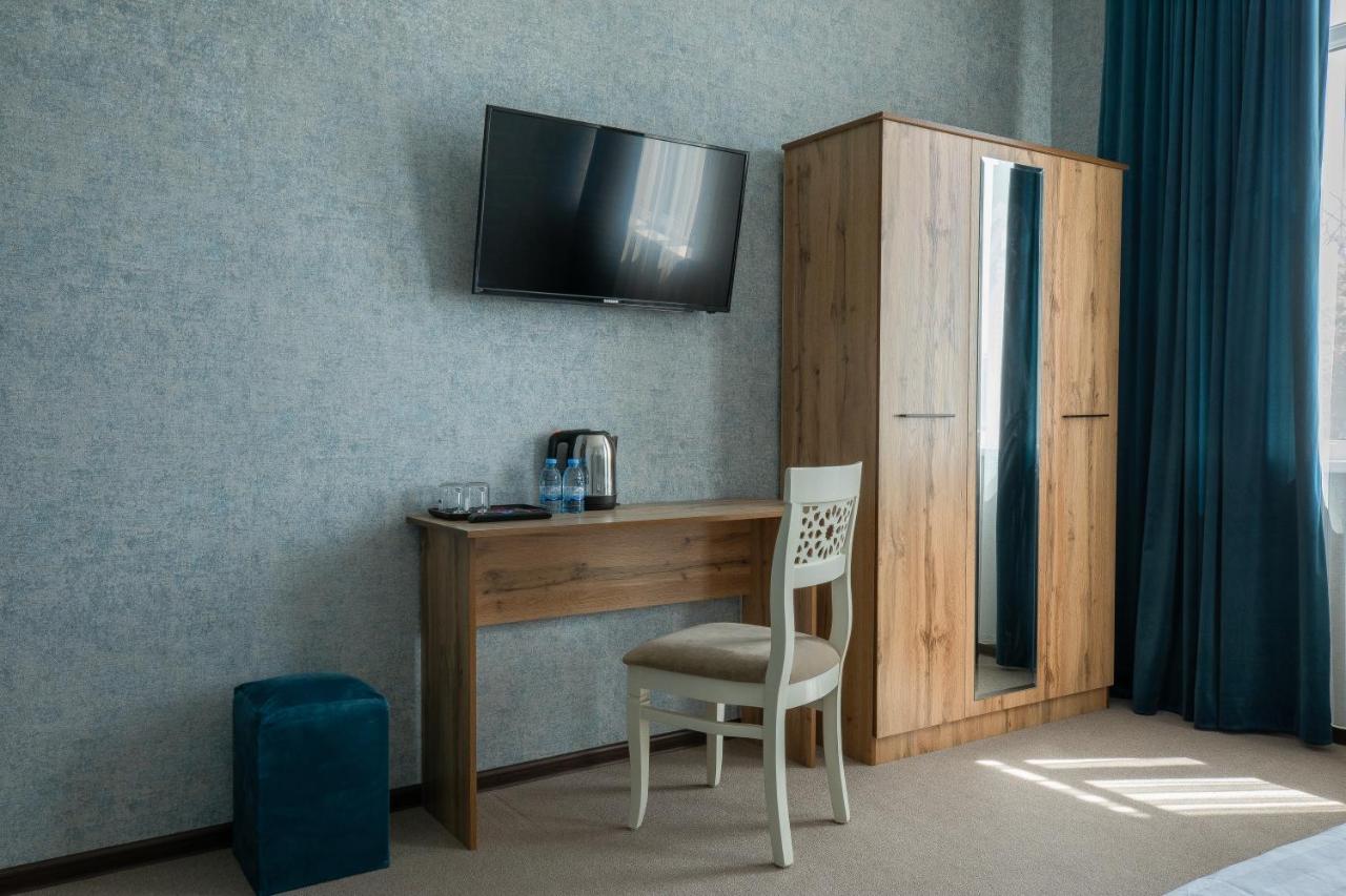 Resident Hotel Ташкент Экстерьер фото