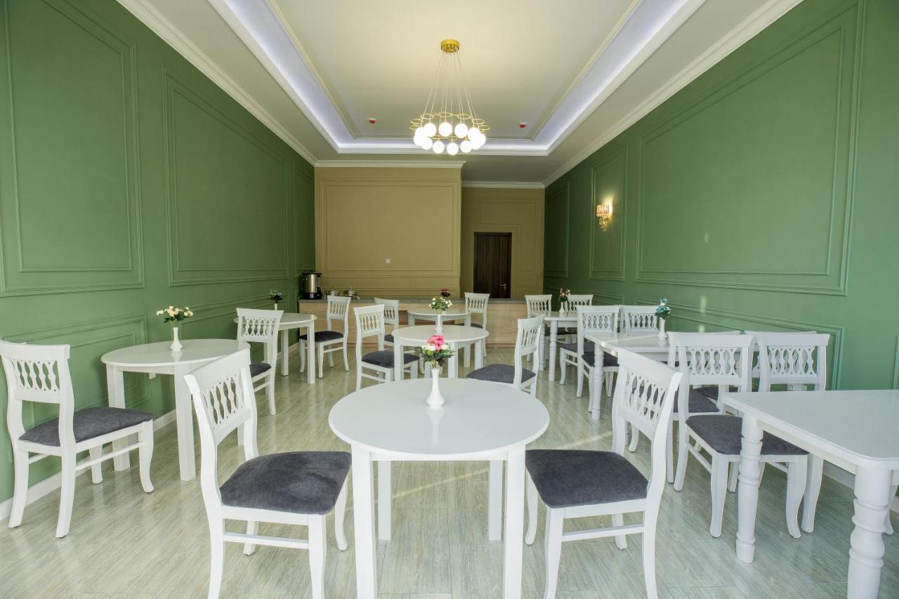 Resident Hotel Ташкент Экстерьер фото