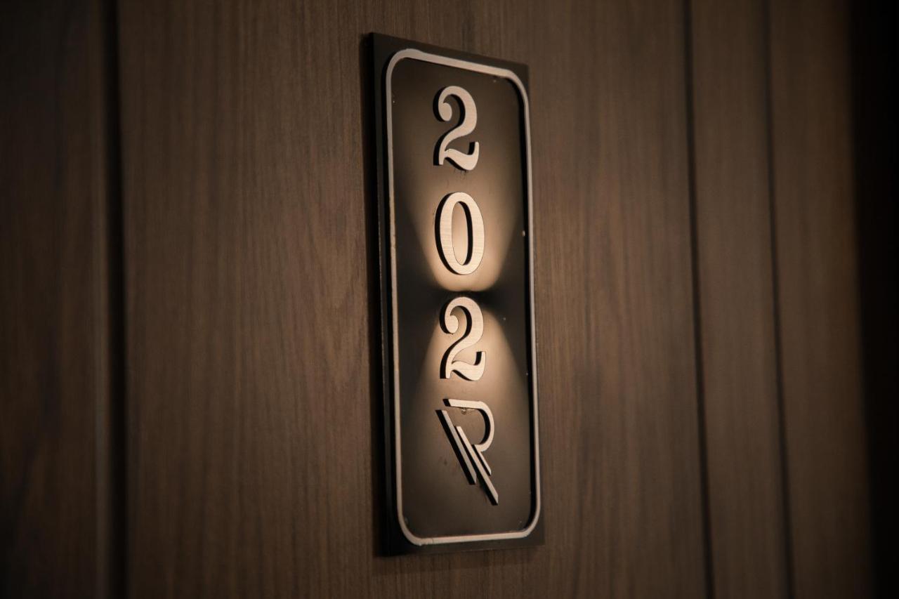 Resident Hotel Ташкент Экстерьер фото